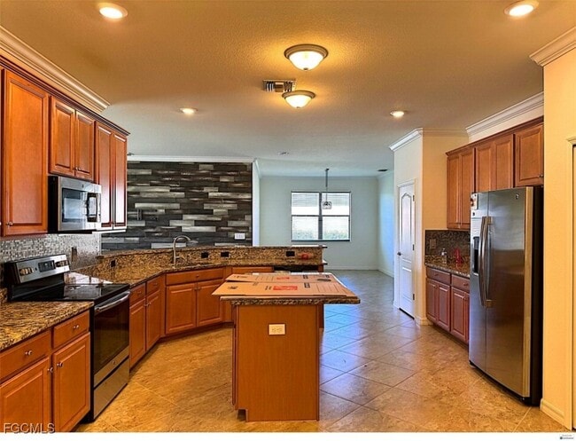 Building Photo - 14286 Mindello Dr