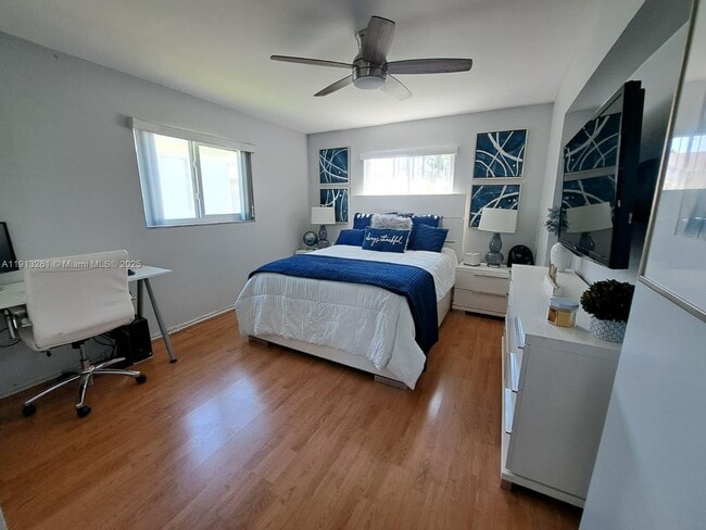 Building Photo - 5010 NW 51st Ct