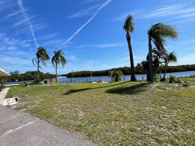 Building Photo - 1122 Neptune Dr