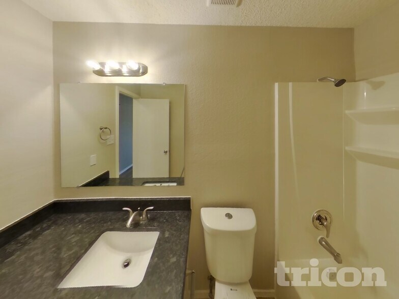 Building Photo - 6508 Brookhaven Trail