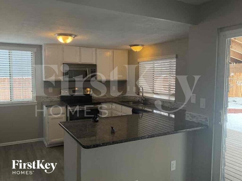 Building Photo - 6243 Xavier St