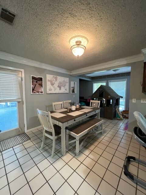 Building Photo - 40 Big Tom Rd