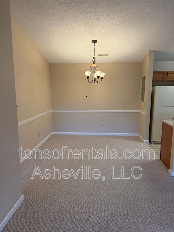 Building Photo - 149 Morningside Ln