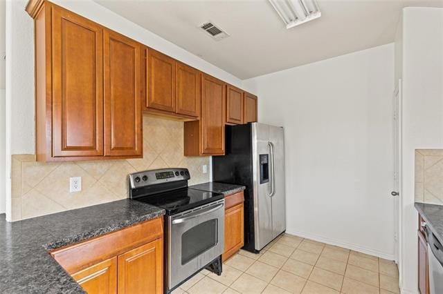 Building Photo - 325 Crosscreek Dr
