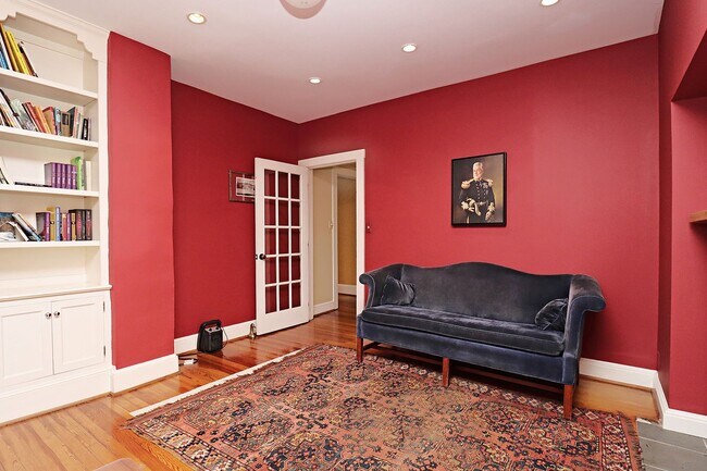 Building Photo - Beautifully Restored Ivy Residence, Fully Furnished with Utilities Included