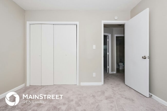 Building Photo - 144 Fairview Dr