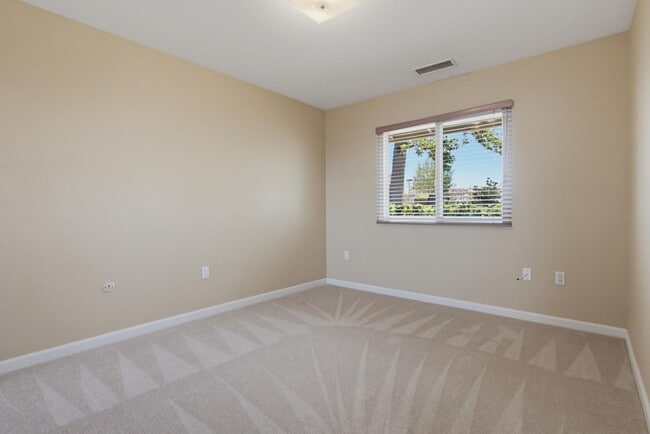 Building Photo - Peaceful Country Living - 3 Bedroom on 1/2 Acre, Available Now!