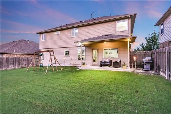Building Photo - 4 Bed / 3 Bath in Forest Creek ~2,600 sq ft | Round Rock, TX
