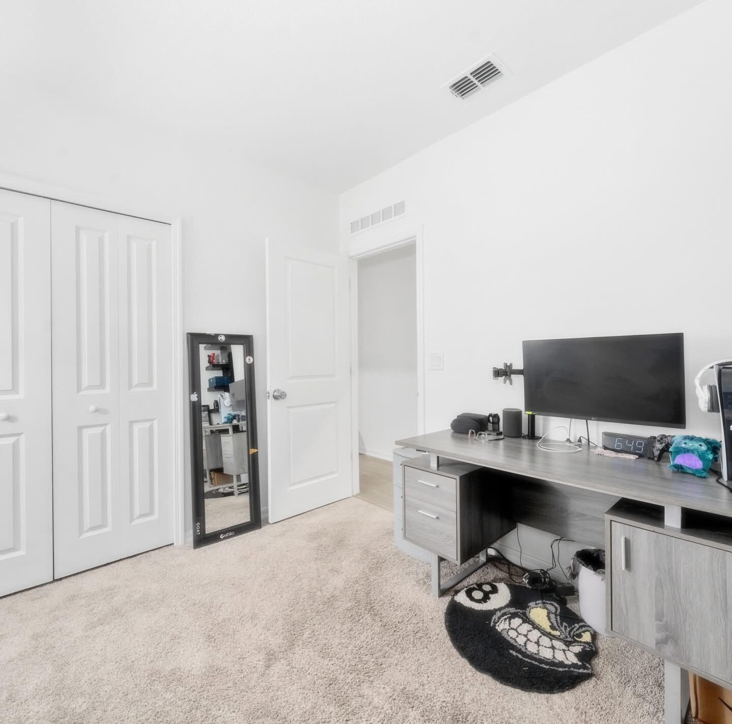 Building Photo - 3977 Willowbrook Dr