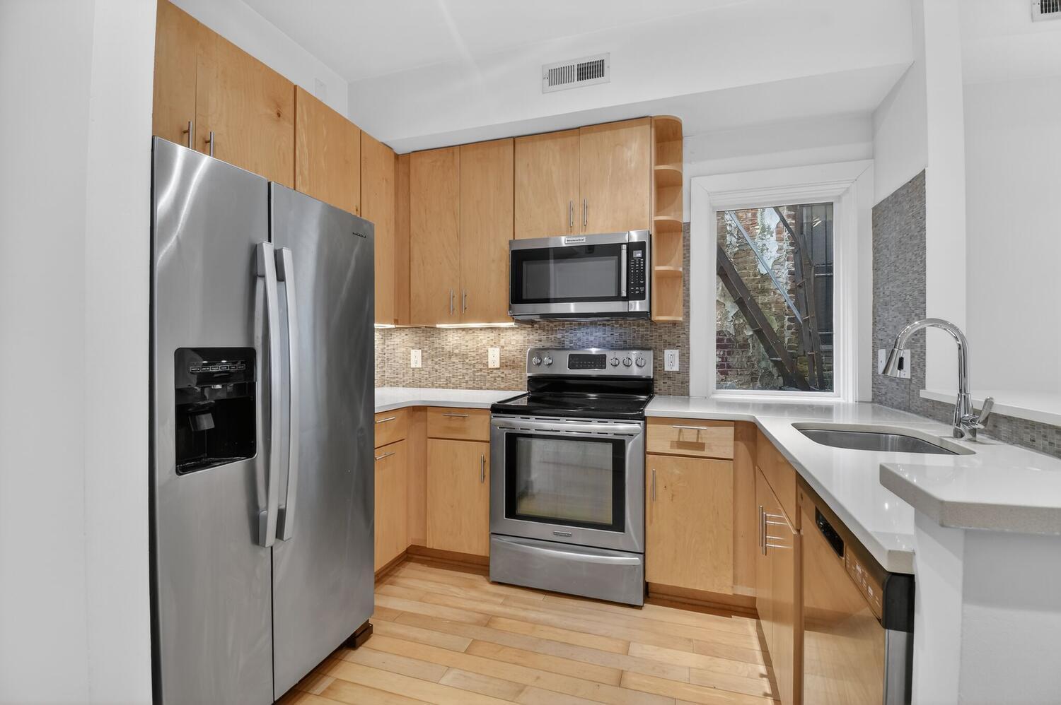 Building Photo - 1503 11th St NW