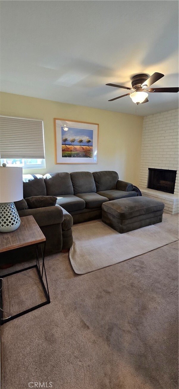 Building Photo - 3244 Hackett Ave