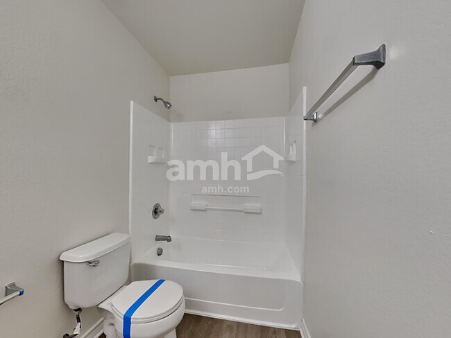 Building Photo - 5345 Freestone Dr