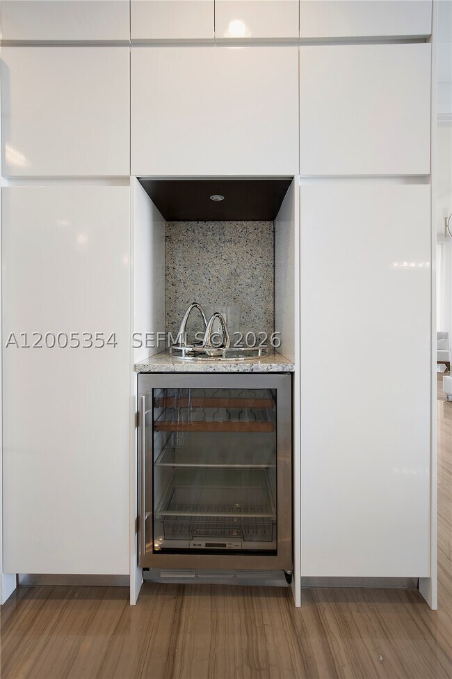 Building Photo - 9705 Collins Ave