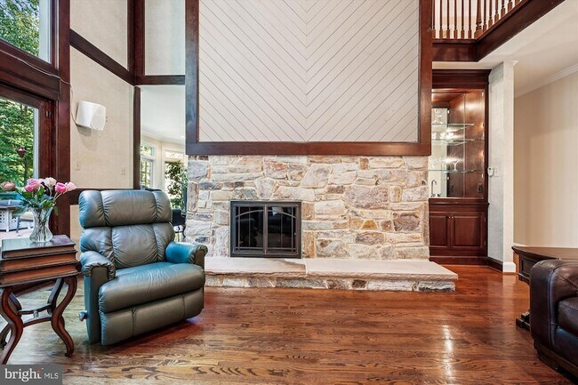 Building Photo - 9454 Newbridge Dr