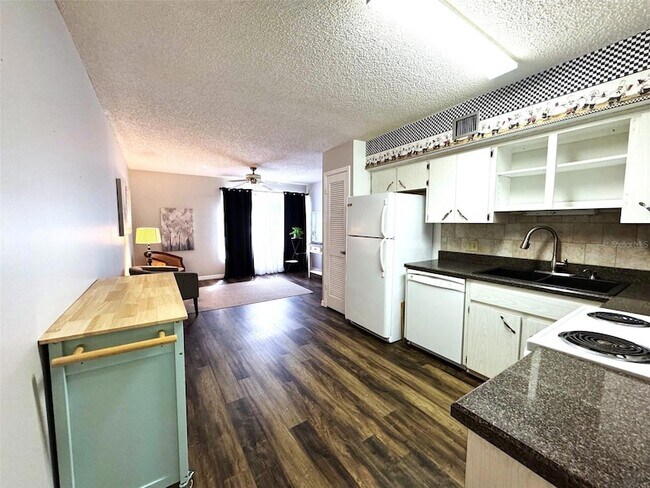 Building Photo - 2253 Norwegian Dr