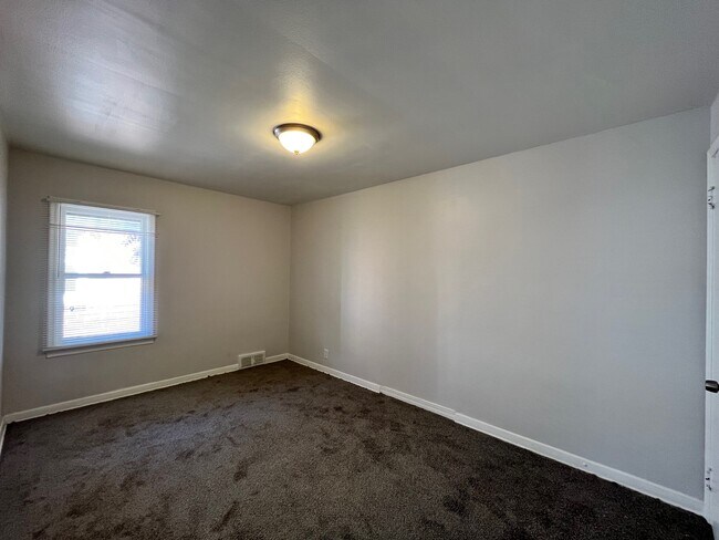 Building Photo - 18276 Appoline St