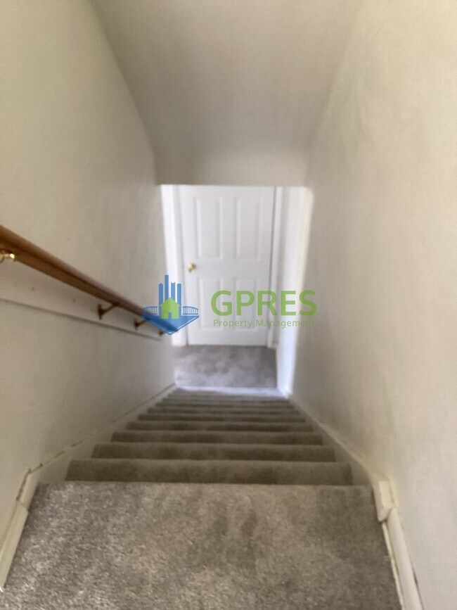 Building Photo - 9210-9212 Florida Ave.