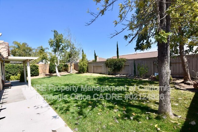 Building Photo - 40442 Clybourne Cir