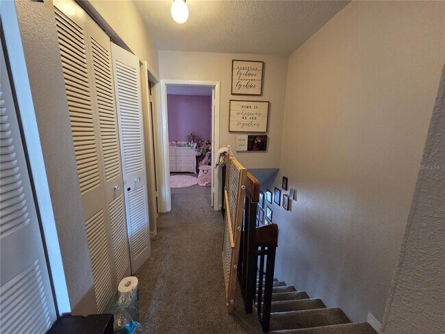 Building Photo - 4823 W McElroy Ave