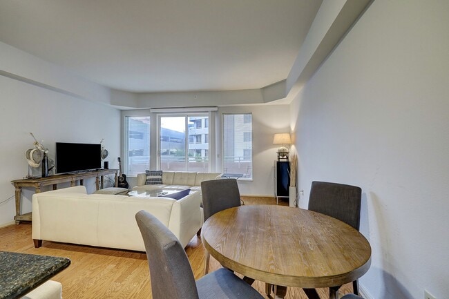 Building Photo - 3505 Sage Rd