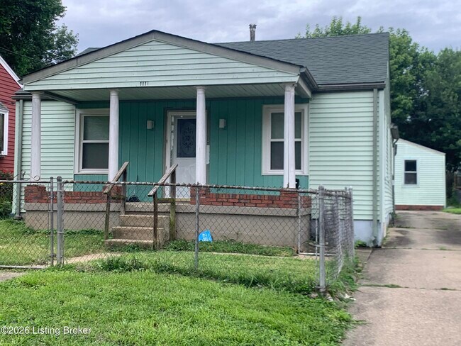 Building Photo - 1114 Lincoln Ave