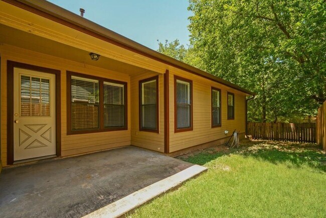 Building Photo - 9204 Sedgemoor Trail