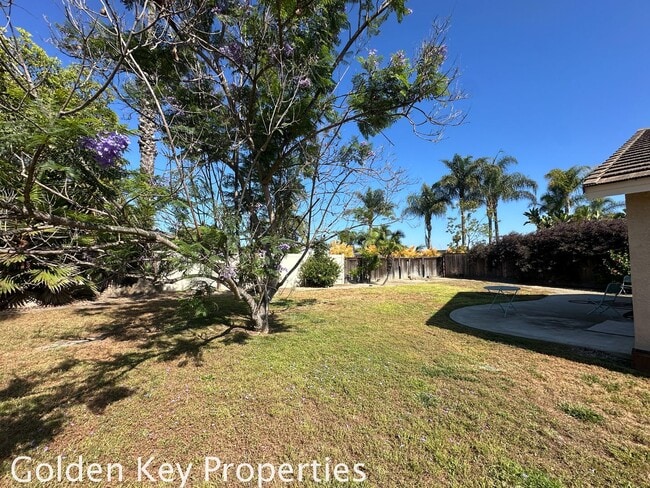 Building Photo - Single level 3BR/2BA home in Rancho Del Oro!