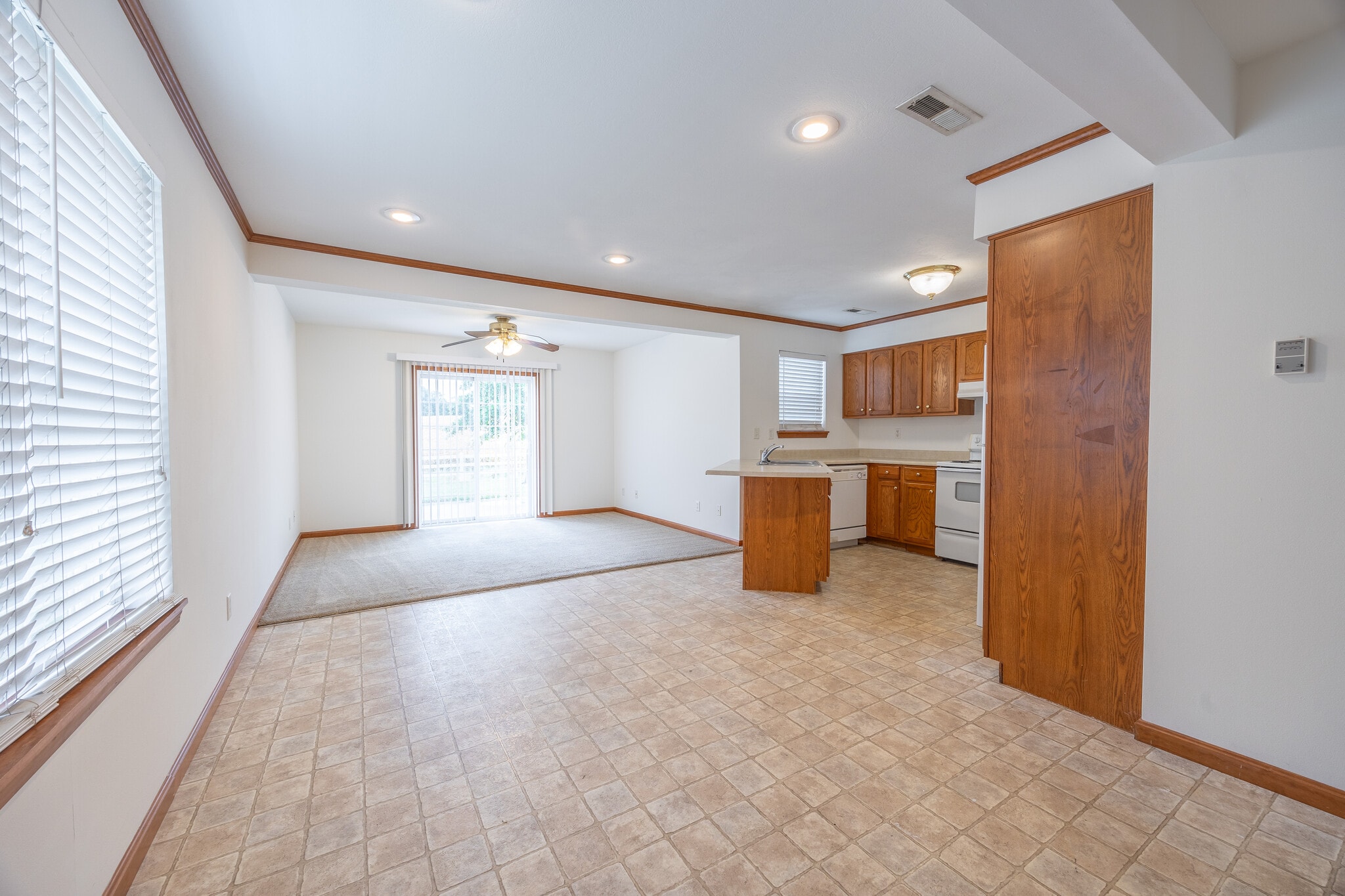 Building Photo - 4532 Picadilly Cir