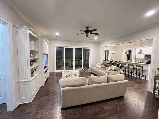 Building Photo - Lovely Home Located In Bluffton