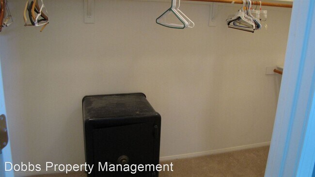 Building Photo - 2 br, 2.5 bath House - 6302 Apple Canyon Rd.