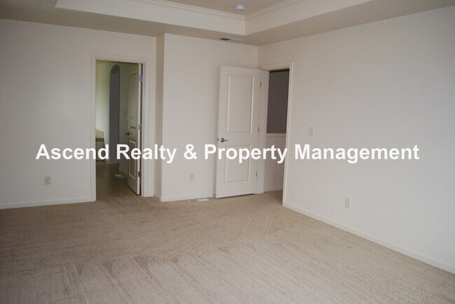 Building Photo - Bethany 4 Bed + Bonus Next to Springville Gourmet Kitchen Bed & Full Bath on Main