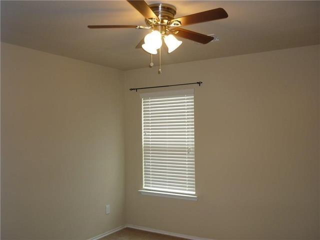 Building Photo - 1054 Churchill Dr