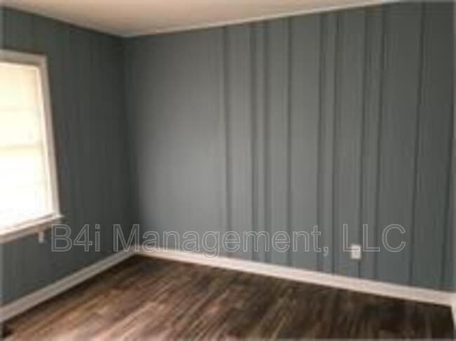 Building Photo - 109 Fifth Avenue