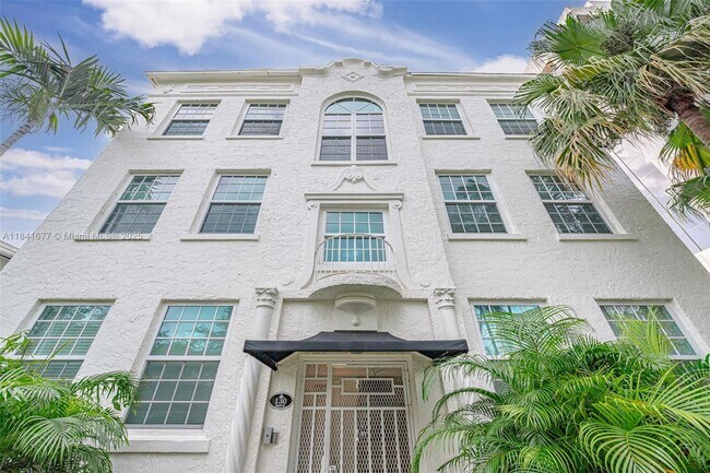 Building Photo - 130 Antiquera Ave