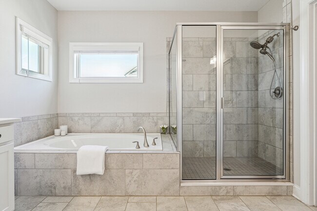 Building Photo - 4440 Croftshire Pl
