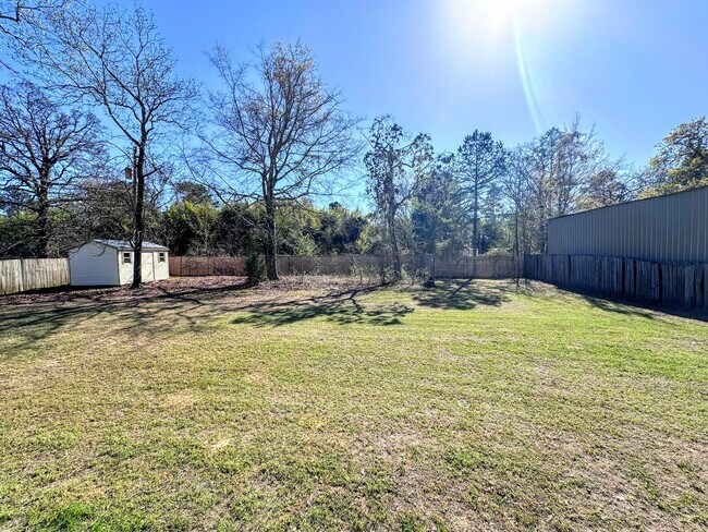 Building Photo - Branching Out in Laurel Oaks