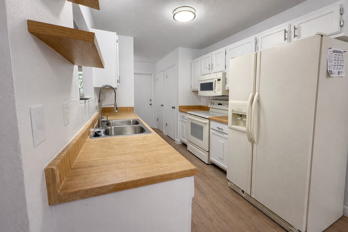 Building Photo - 3417 Harvest Dr