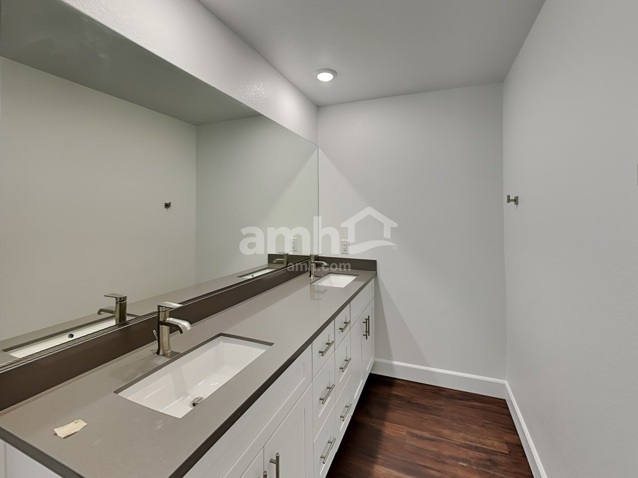 Building Photo - 124 Island Plumeria Ln