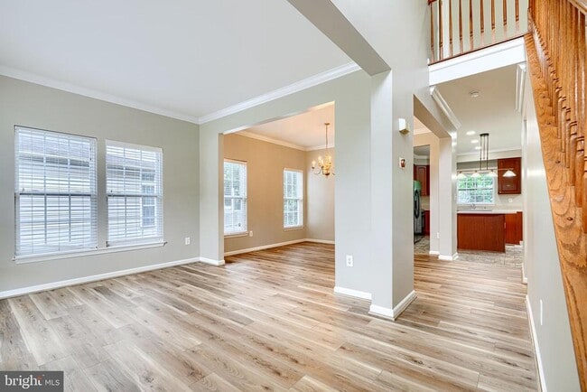 Building Photo - 7211 Lyndsey Way