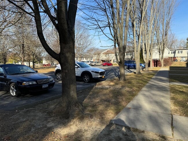 Building Photo - 3 Eisenhower Dr