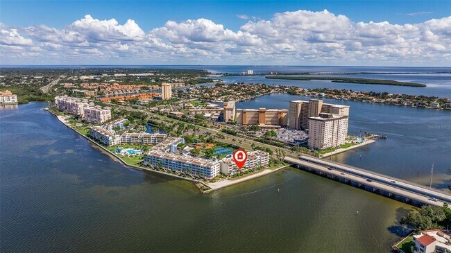 Building Photo - 5281 Isla Key Blvd S