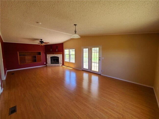 Building Photo - 2900 Co Rd 330