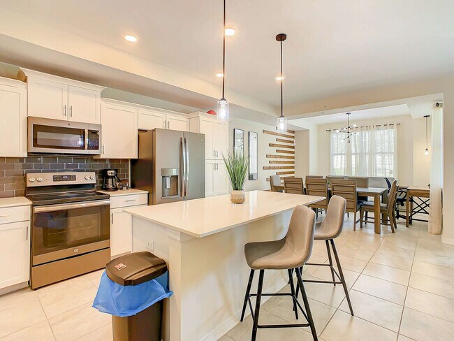 Building Photo - 4741 Clock Tower Dr