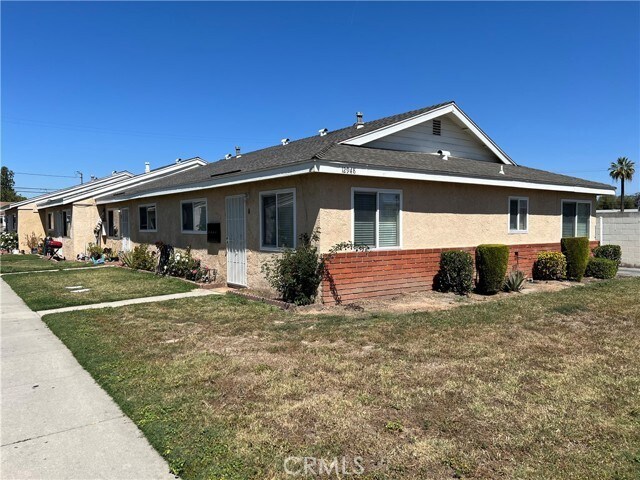 Building Photo - 12948 Yorba Ave