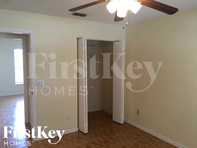 Building Photo - 1011 Coatbridge Dr