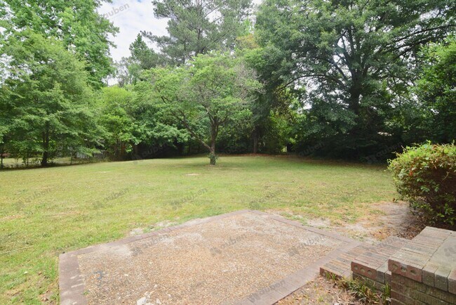 Building Photo - 3 Bed/2 Bath in Quiet Cul-de-Sac