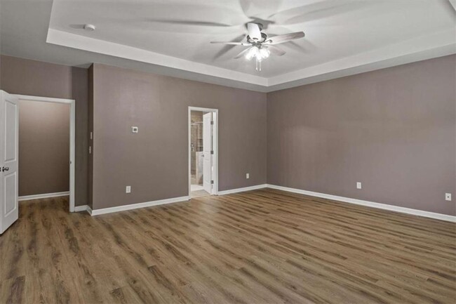 Building Photo - 2044 Britt Dr