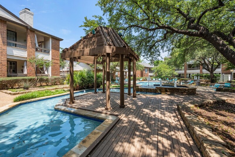 Building Photo - 1654 Ascension Bluff Dr