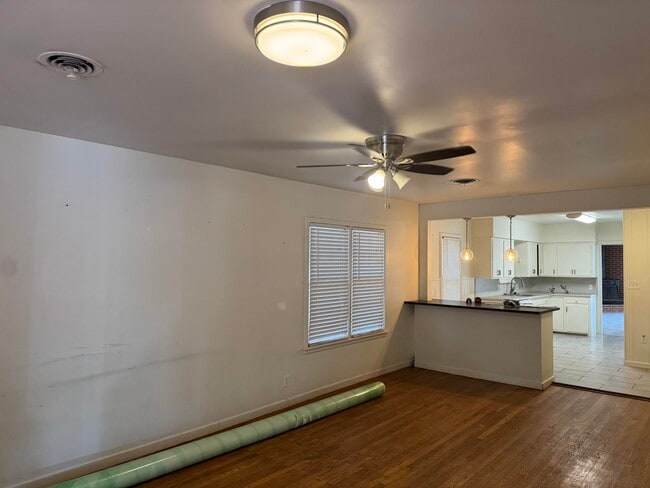 Building Photo - 2708 20th St