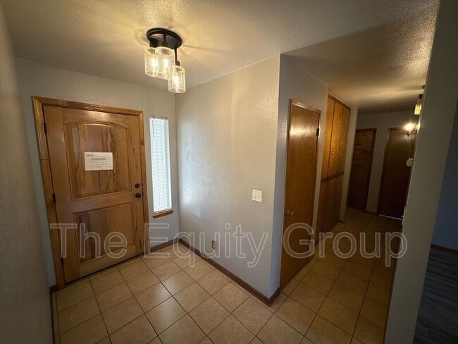 Building Photo - 2139 S Conyer Ct